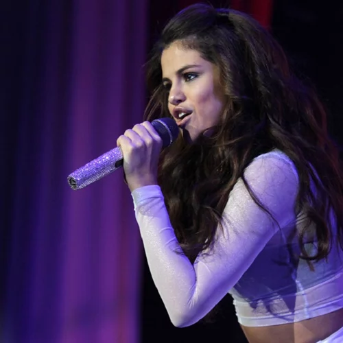 Η μάχη της Selena Gomez με την κατάθλιψη: Έλεγξε κι εσύ τα σημάδια