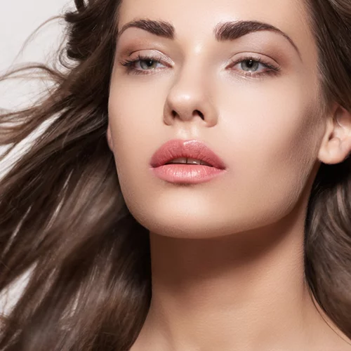 Οι 12 χειρότερες συνήθειες στο μακιγιάζ σου (θα τις αλλάξεις σήμερα)