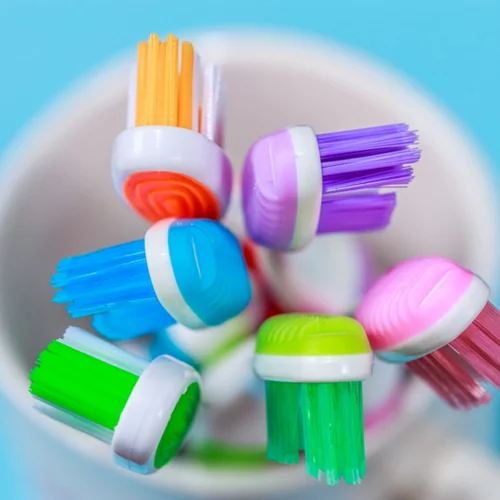 Πώς θα διατηρήσεις καθαρή την οδοντόβουρτσα κάθε φορά που ταξιδεύεις