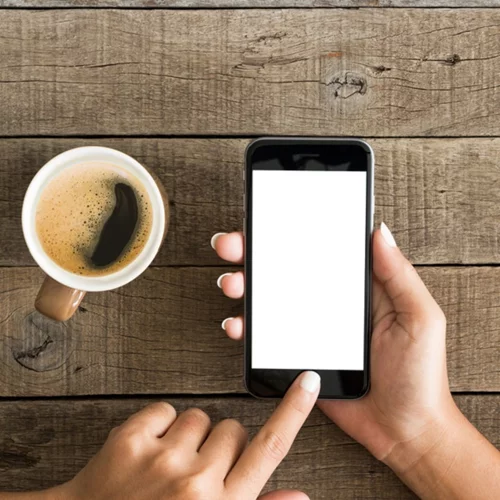 Να πώς η οθόνη του κινητού σου στερεί τον ύπνο