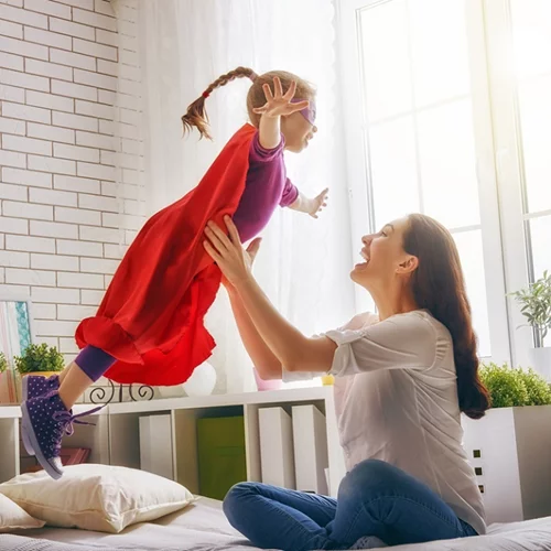 Τα παιδιά με αυτισμό μαθαίνουν να ταξιδεύουν με αεροπλάνο: Το πρόγραμμα του Ιδρύματος Ωνάση