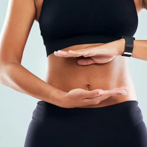 2 ασκήσεις της Ελένης Πετρουλάκη για λεπτή μέση και σφιχτούς κοιλιακούς