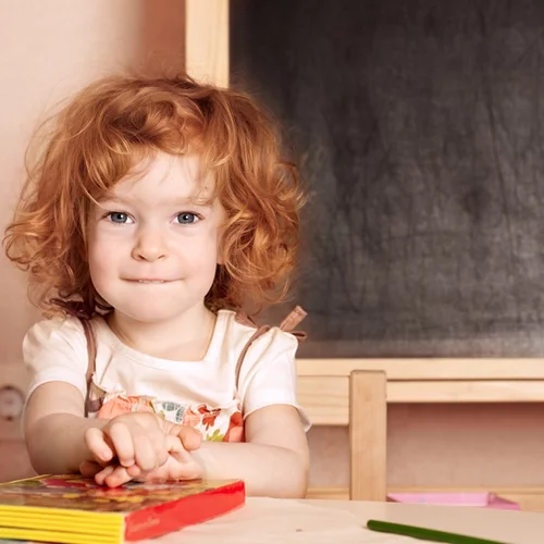 Πόσα μικρόβια έχει ένα σχολικό θρανίο;