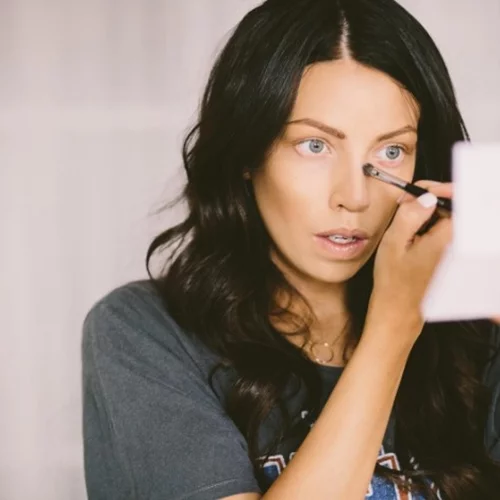 Αγαπάς το μακιγιάζ; Αυτές είναι οι beauty bloggers που ΠΡΕΠΕΙ να ακολουθήσεις!