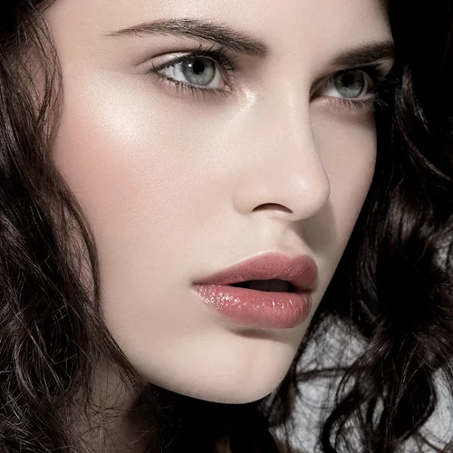 Αυτές είναι οι καλύτερες θεραπείες ομορφιάς για να βρεις τη χαμένη λάμψη σου!