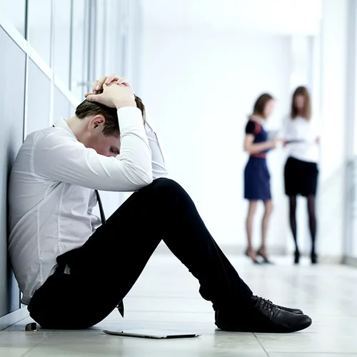 Κι αν γίνει; Τι να κάνεις μετά την απόλυση