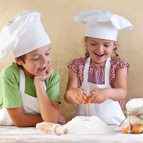 H ΓΙΩΤΗΣ «ζαχαροπλάθει» χριστουγεννιάτικες συνταγές αγάπης για καλό σκοπό!