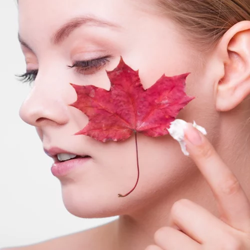 Έντονη ερυθρότητα στο πρόσωπο; Μάθε τι συμβαίνει αλλά και πώς να το αντιμετωπίσεις