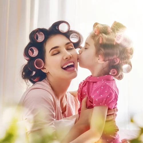 Μαμά και κόρη: Τι σχέση ΔΕΝ πρέπει να έχετε