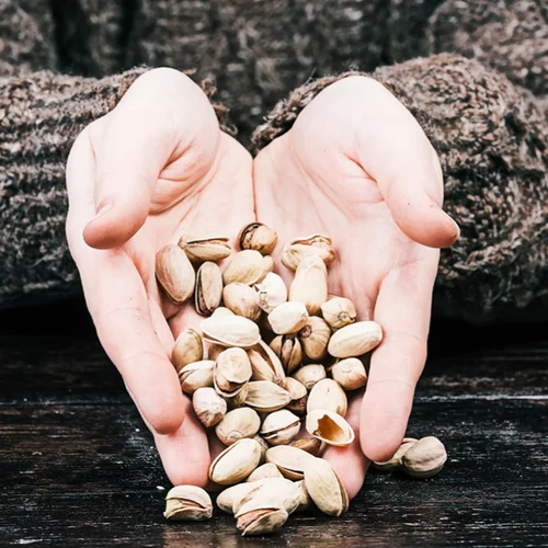 Με μόλις 20 γραμμάρια ξηρούς καρπούς την ημέρα θα ζήσεις περισσότερο!