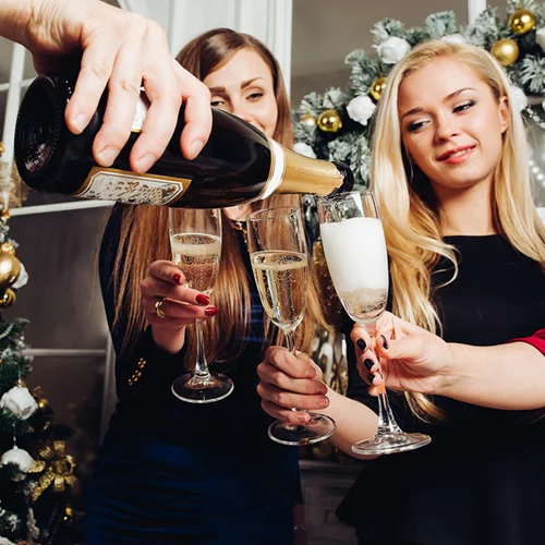 7 καλές συμβουλές για να μην πάρεις γραμμάριο στις γιορτές