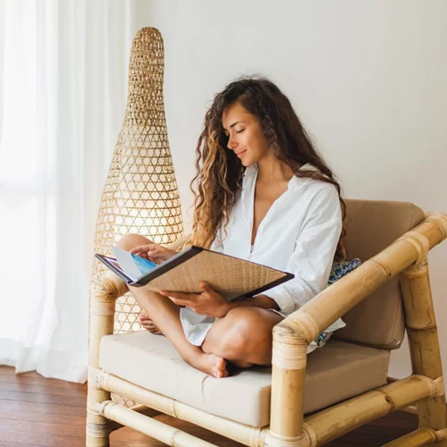 Δεν απαιτούν δύσκολη συντήρηση: 7 εύκολες τάσεις στα μαλλιά που θα επικρατήσουν το 2021