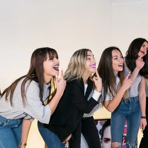 TheBeautyChallenge.gr: Δες τα beauty videos για τέλειο μακιγιάζ στα χείλη, ψήφισε το αγαπημένο σου & κέρδισε super δώρα ομορφιάς