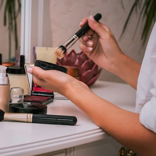 Καθημερινό μακιγιάζ: 5 βασικά βήματα για ένα επιτυχημένο αποτέλεσμα