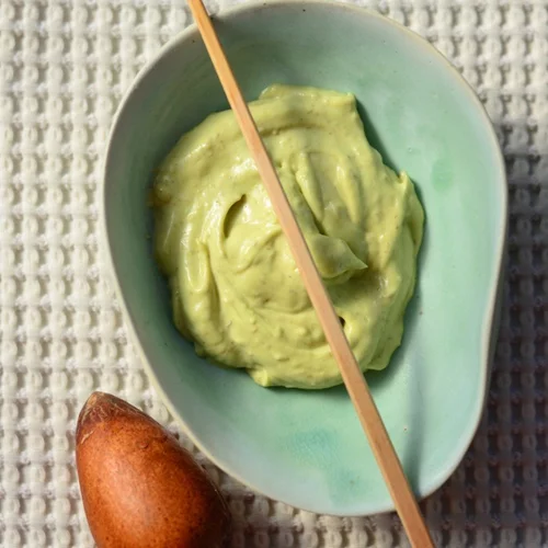 Αβοκάντο: Mην το φας, κάνε το ντεμακιγιάζ ματιών