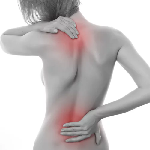 Πόνος στον αυχένα, στη μέση, στον ώμο, στο μέσο της πλάτης: Να η σωστή αντιμετώπιση για κάθε πόνο στην πλάτη