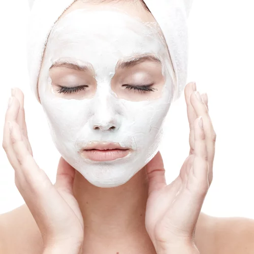 Η μάσκα προσώπου με γιαούρτι και μέλι για ευαίσθητες επιδερμίδες