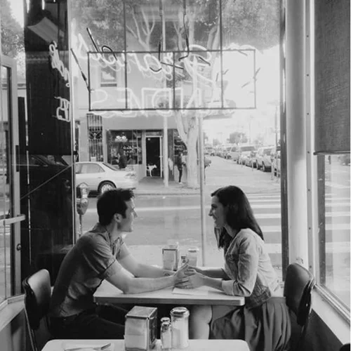 Πώς θα τον κάνεις να σε ερωτευτεί με 3 δοκιμασμένους τρόπους