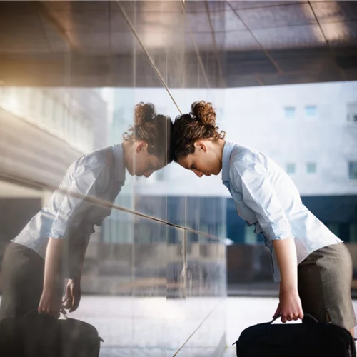 Πώς το χρόνιο στρες αυξάνει τον κίνδυνο για έφραγμα και εγκεφαλικό; Οι επιστήμονες εξηγούν