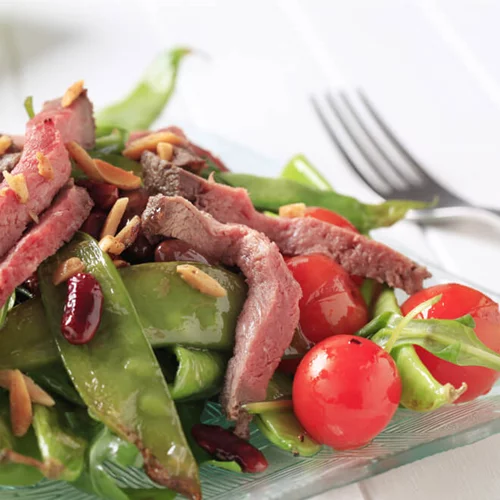 Συνταγή: Σαλάτα με πρωτεΐνη, ο δυνατός συνδυασμός της διατροφής σου