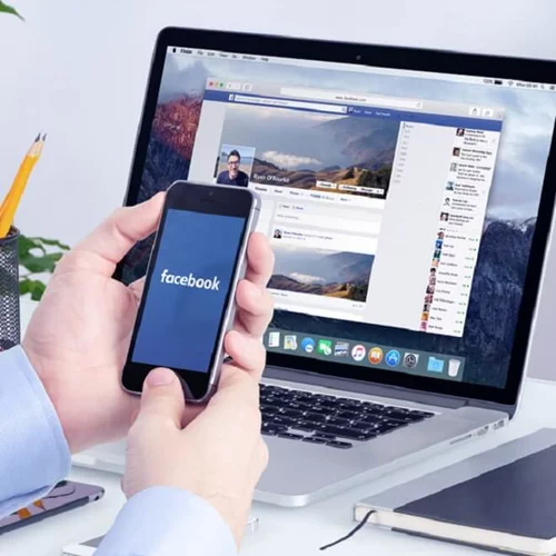 Πόσες ώρες στο Facebook οδηγούν σε κοινωνική απομόνωση;