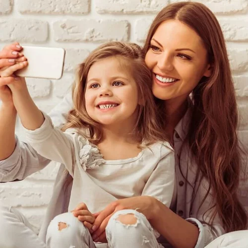 Το κολπο για να βγαίνεις πάντα αδύνατη στις φωτογραφίες