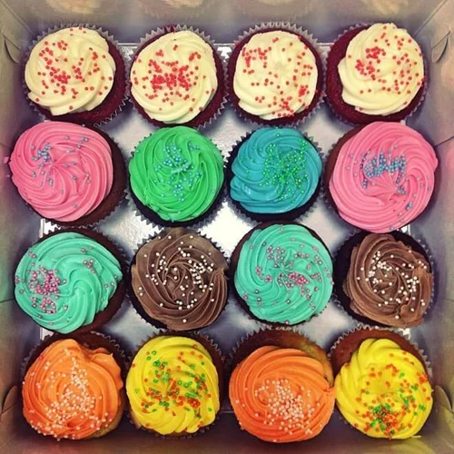 Το Cake πήγε δυτικά! Η νέα γλυκιά γωνιά σε περιμένει!