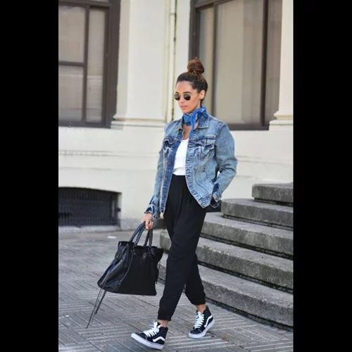 Αυτοί είναι οι νέοι τρόποι να συνδυάσεις το τζιν φέτος