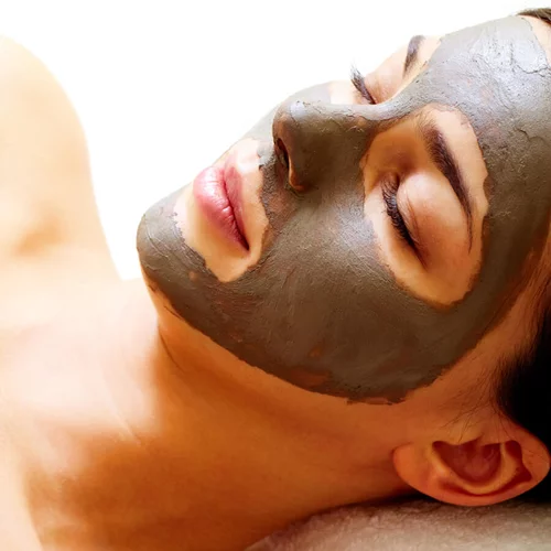 Φραγμένοι πόροι: 6 σπιτικές θεραπείες για το δέρμα για να φτιάξεις σήμερα (με μαϊντανό, με θυμάρι, με ατμό...)