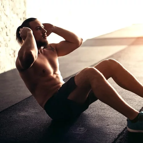 Βοήθησέ τον να αποκτήσει γραμμωμένη κοιλιά