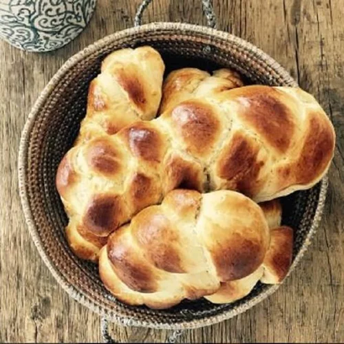 Το πασχαλινό τσουρέκι της Δέσποινας Βανδή