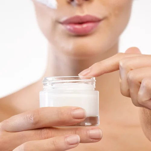 Καλοκαίρι 2020: Τα καλύτερα αντηλιακά προσώπου