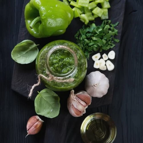 Γκουακαμόλε, χούμους, τσιμιτσούρι και σος φυστικοβούτυρου: Φτιάξε τα πιο τέλεια ντιπ και σάλτσες!