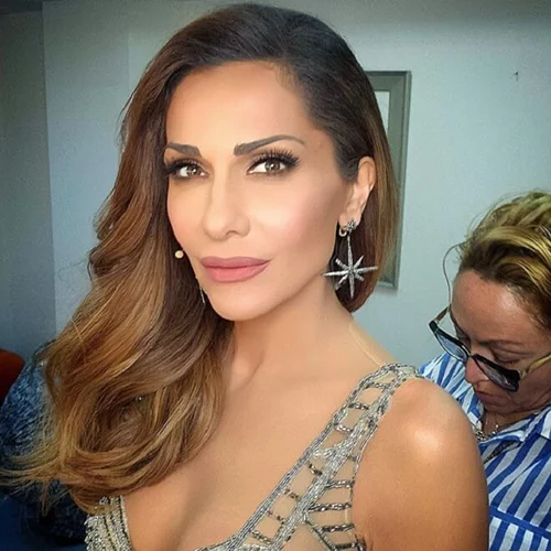 Η πράσινη σαλάτα της Δέσποινας Βανδή με ένα ξεχωριστό ντρέσινγκ