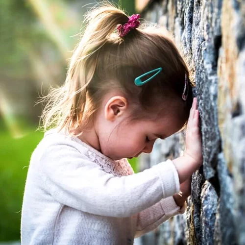 1 στους 5 ανηλίκους θα βιώσει κάποιο περιστατικό σεξουαλικής βίας στην Ελλάδα