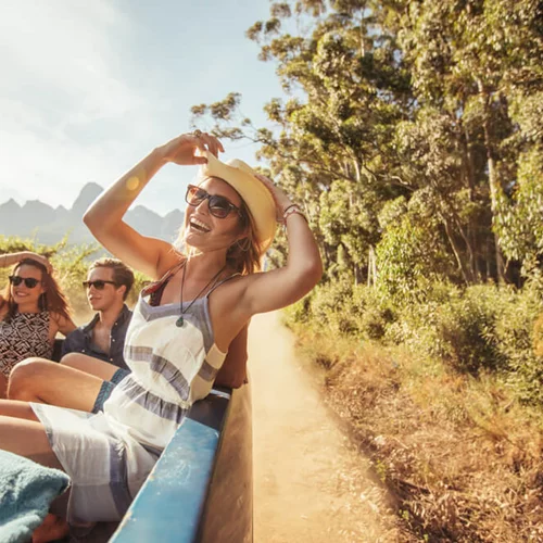 12 tips για σένα που θα κάνεις ηλεκτρονική κράτηση για τις διακοπές σoυ