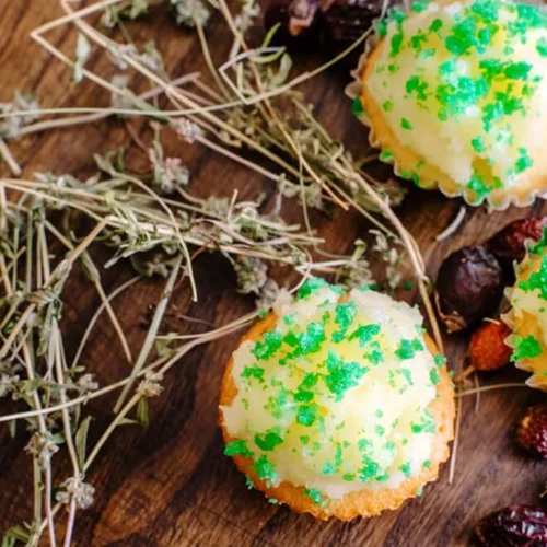 Γλυκά μάφιν με θυμάρι από την fitness editor Ευμορφία Σαββαΐδη