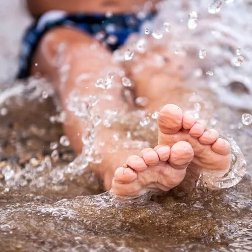 Γιατί ανατριχιάζεις; Γιατί μουλιάζουν τα χέρια; Τι δείχνει το φτέρνισμα και ο λόξυγγας; Όσα δείχνουν οι μηχανισμοί άμυνας του σώματος