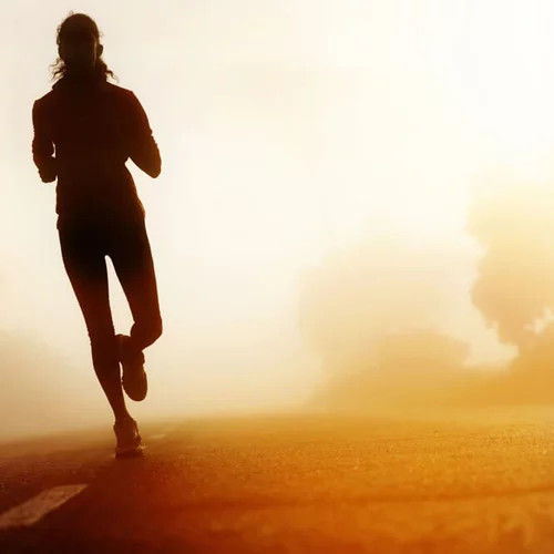 Θέλεις να αυξήσεις την αερόβια ικανότητα σου χωρίς να επιβαρύνεις τις αρθρώσεις σου; Κάνε spinning!