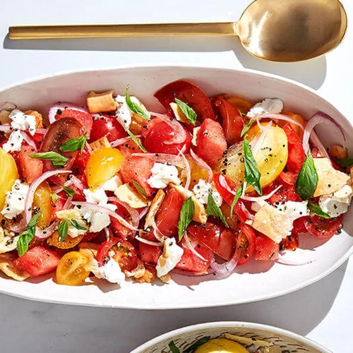 Γρήγορη σαλάτα με καρπούζι και ντομάτες