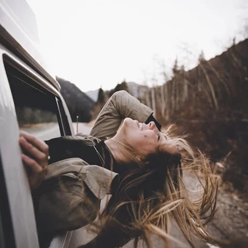 Τι είναι ευτυχία στα 20 κάτι;