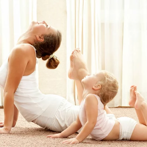 Μαθήματα yoga για παιδιά 2-5 ετών μαζί με τη μαμά ή τον μπαμπά στο Χαλάνδρι!