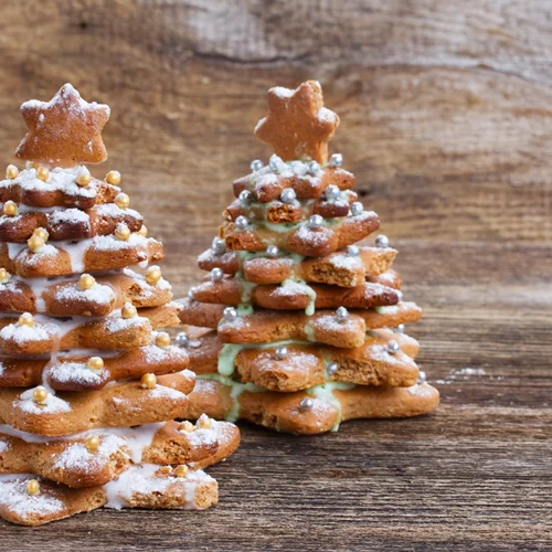 Φτιάξε χριστουγεννιάτικο δέντρο με μπισκότα (και η Shape συνταγή για μπισκότα βουτύρου!)