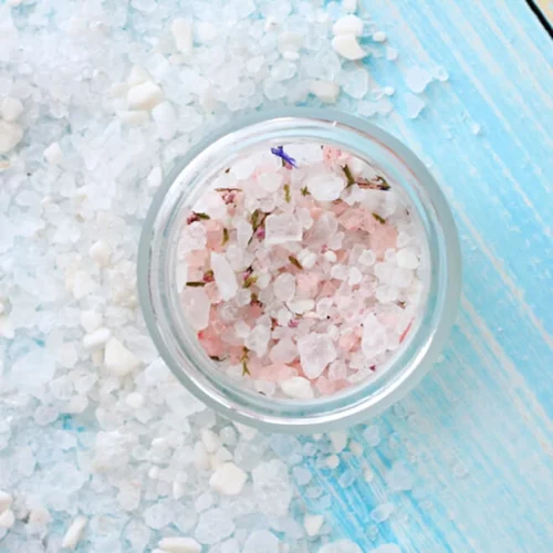 Ξηροδερμία στο κρανίο και φαγούρα: Πώς θα τις αντιμετωπίσεις με φυσικό τρόπο