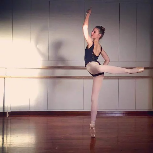 #ShapePeople: «Έτσι βρέθηκα από την Ελλάδα μπαλαρίνα στην Εθνική Όπερα της Ολλανδίας»