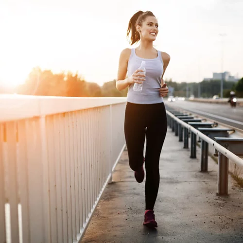 Πώς να τρέχω σωστά; 4 έξυπνα tips από την Shape trainer