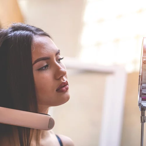 Πώς θα έχω υγιή μαλλιά; 6 συμβουλές για την περιποίηση μαλλιών στο σπίτι