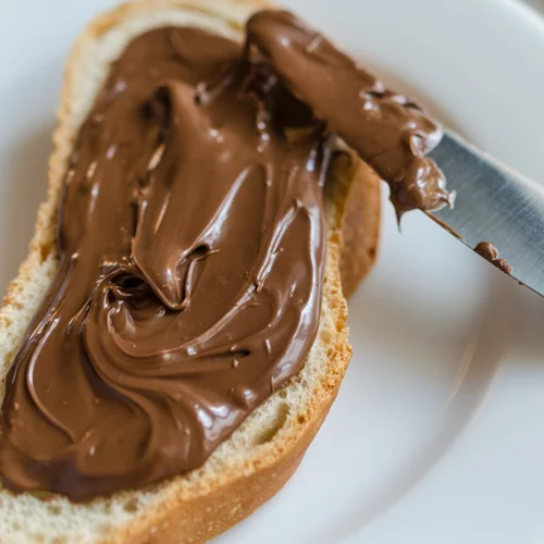 Έχεις λιγούρα για γλυκά; Να τι δείχνει η ανάγκη σου για ζάχαρη!