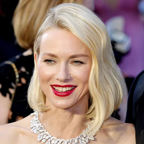 Τι περίεργο κάνει η Naomi Watts με τη ρουτίνα ομορφιάς της; (δε μπορείς να φανταστείς!)