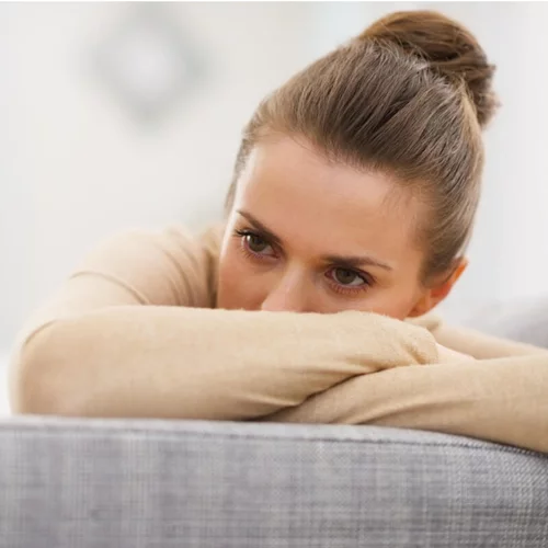 Μήπως είναι κρίση πανικού; Γιατί συμβαίνει, τα συμπτώματα και η αντιμετώπιση